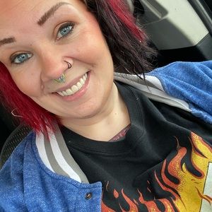 Meet your Posher, Tina